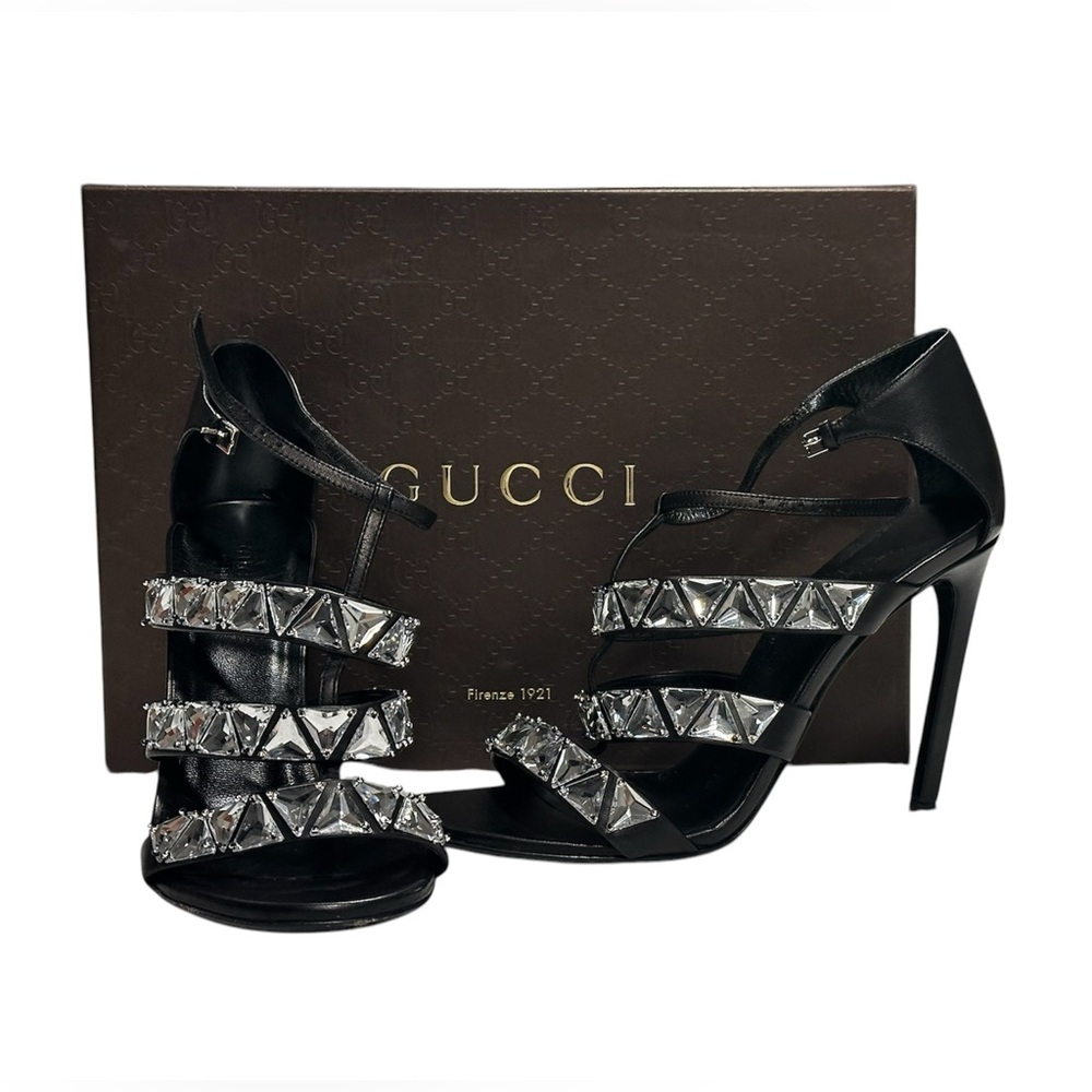#51 Gucci heels size 39